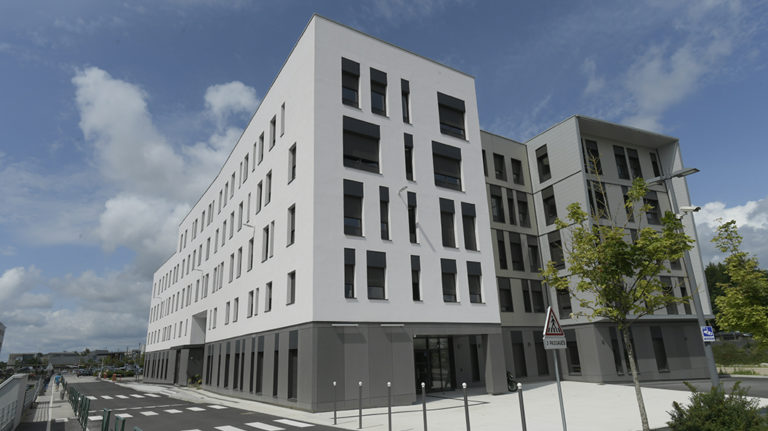 Emménagement des services administratifs du CHU à Minjoz - Besançon ...